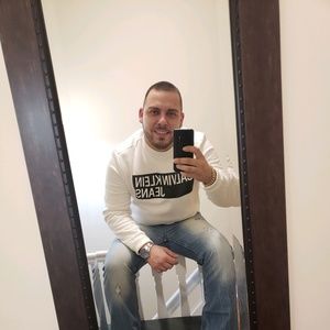 Meet your Posher, Zsolt